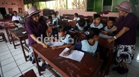 Sekolah Kartini yang memberikan pendidikan gratis kepada anak-anak dari keluarga miskin diharapkan akan memberikan harapan akan lahirnya generasi menjanjikan.