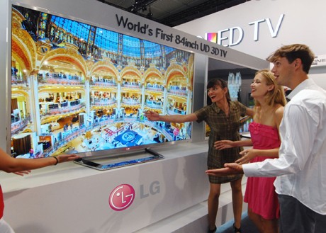 OLED 3D TV Paling Tipis Hingga TV 3D Raksasa LG
