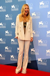 Kate Hudson tampak sangat ceria. Pascal Le Segretain/Getty Images.