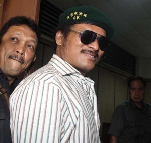 Membeludak, Pengunjung Sidang John Kei Dibatasi