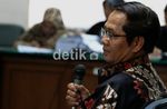 Pejabat Kemenkeu Bersaksi untuk Wa Ode