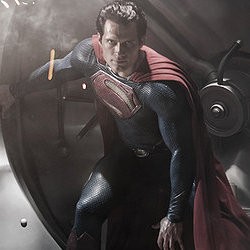 Henry Cavill: Aku Superman yang Modern dan Realistis