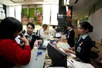 Sejak diluncurkan pada tahun 2011, kedua layanan ini terus mengalami peningkatan dalam hal kuantitas dan kualitas.
