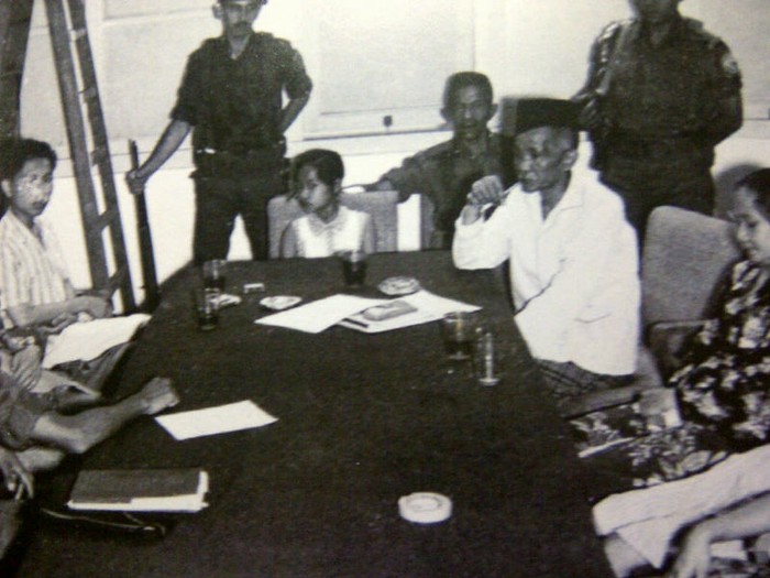 Kartosoewirjo Wariskan Jam Rolex & Pulpen Parker untuk Keluarga