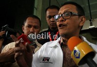 Kosasih menegaskan, Menteri Negara Energi dan Sumber Daya Mineral (ESDM) saat itu, Purnomo Yusgiantoro, tidak mengetahui penyelewengan dalam proyek tersebut. Ramses/detikcom.