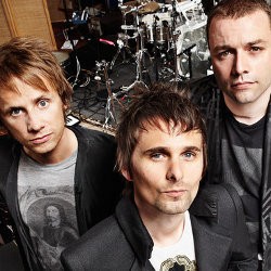 Muse, dan Ambisi Ingin Daratkan UFO di Konsernya