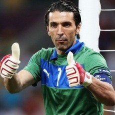 Buffon Belum Berniat Pensiun dari Timnas