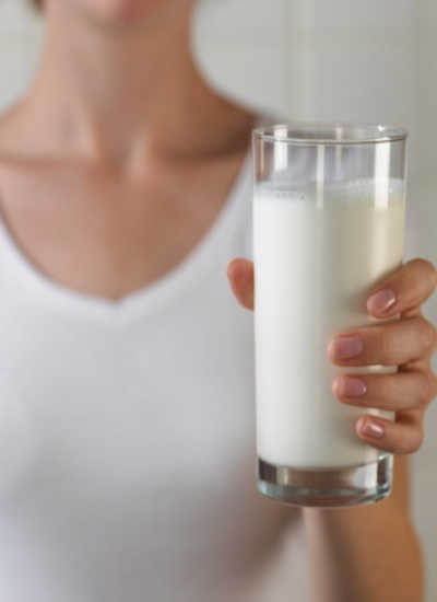 Mana yang Lebih Bernutrisi? Susu Kambing atau Susu Kedelai?