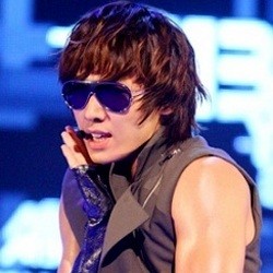 Lee Joon Siap Menikah dan Jadi Pengganti Leeteuk & Kang Sora