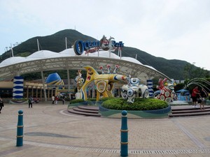 6 Tempat Wajib Dikunjungi di Hong Kong