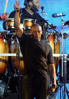 10 Artis Hip Hop dengan Penghasilan Terbesar (1)