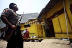 Polisi Bersenjata Jaga Rumah M Thorik