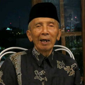 Tolong Bantu, Kakek Ini Hilang Usai Lari di ITB
