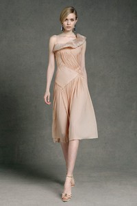 Donna Karan, Resort 2013. New York Fashion Week 2013. [dok. Donna Karan]