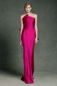 Donna Karan, Resort 2013. New York Fashion Week 2013. [dok. Donna Karan]