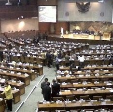 BK DPR Akan Panggil Anggota yang Tepergok Wisata di Sungai Copenhagen