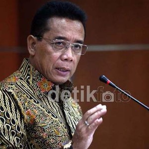 Menko Polhukam Bicara Soal Foto Eksekusi Kartosoewirjo di Pulau Ubi