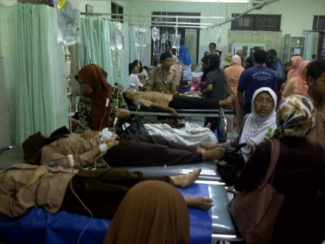 Puluhan Siswa SMA Negeri 15 Surabaya Keracunan Soto Ayam