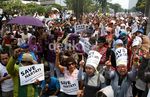 Massa Save Hartati Gelar Demonstrasi di KPK