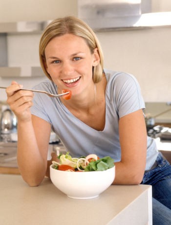 5 Kebiasaan Makan Sehat Orang Yunani yang Patut Ditiru