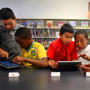80% Aplikasi Gadget Sasar Target Anak-anak