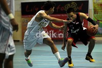 Tim bola basket putra Aceh melawan DKI Jakarta berlangsung sengit dan seru. Tim Aceh akhirnya harus mengakui keunggulan lawannya dengan skor (66-86) di Lapangan Bola Basket Sport Center Rumbai.