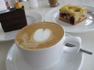 Ngopi Asyik Ditemani Bublanina dan Lemon Poppyseeds
