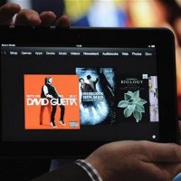 Analis: Kindle Fire Tak Bisa Taklukkan iPad