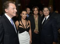 Kim menjadi pusat perhatian saat menghadiri acara peluncuran majalah DuJour di New York, Amerika Serikat. Eugene Gologursky/Getty Images.