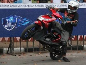 Bikers Bukittinggi Berpesta