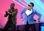 Psy Foto Bareng Seleb di MTV VMA 2012