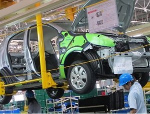 Melihat Dapur Pembuatan Mitsubishi Mirage