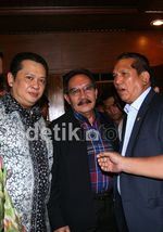 Antasari Rapat dengan Timwas Century