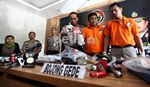 Polisi Pamer Barbuk Senjata Api Kelompok Thorik Cs
