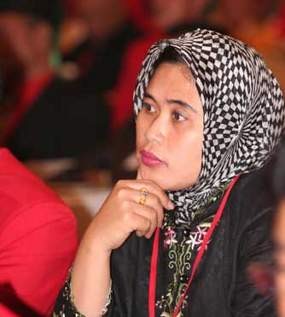 Mantan Bupati Banyuwangi Ratna Dijebloskan ke Rutan Medaeng