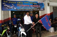 TVS Lampung meluncurkan TVS Service On Wheels. Lewat layanan tersebut, TVS siap mendatangi rumah konsumen yang ingin melakukan servis resmi tapi tidak bisa datang ke bengkel. (dok TVS).