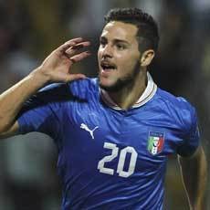 Gol Destro dan Peluso Menangkan Italia