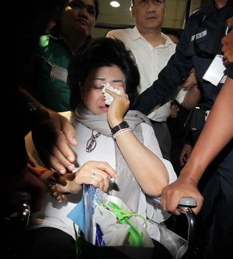Baru 2 Malam di Rutan, Hartati Dikirimi Banyak Perkakas Rumah Tangga