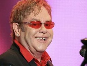 Elton John Jual Ferrari Testarossa
