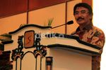 Adhyaksa Dault Luncurkan Buku Menghadang Negara Gagal
