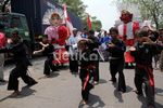 Warga Tanah Merah Gelar Pawai Sedekah Bumi
