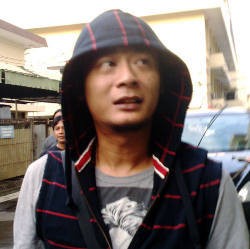 Kecelakaan, Andhika Vakum dari The Titans