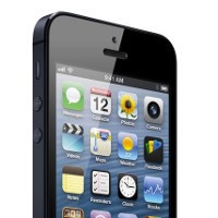 Adu Garang Spek iPhone 5 vs Galaxy S III vs Lumia 920