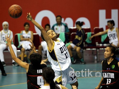 Tim Basket Putri Kaltim Tumbangkan DIY