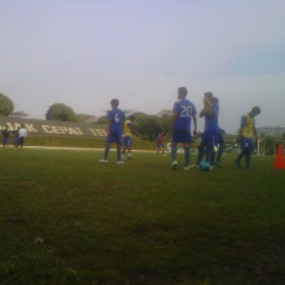 Dzumafo dan Kenji Gabung Latihan, Abanda Masih Absen