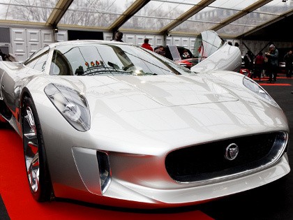 5 Supercar Listrik Terseksi di Dunia