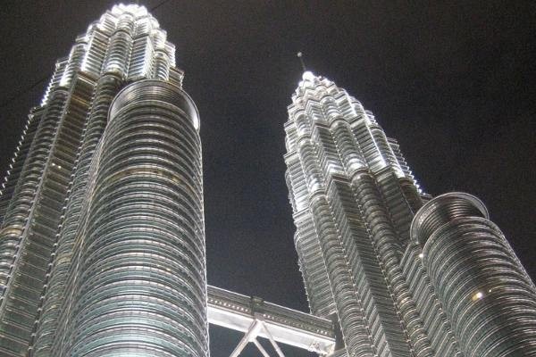 Ini Dia Alasan Kenapa Turis Perlu Datang ke Malaysia