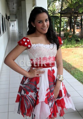 Siapkan Single Ketiga, Angel Pieters Ubah Image Penyanyi Cilik