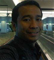 Ulat Dalam Ayam Bakar di Bumbu Desa