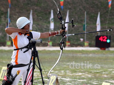 Meski Bersengketa, Rina Dewi Tetap Tampil di PON